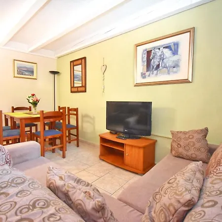Mike'S Apartments Agios Gordios  Exterior photo